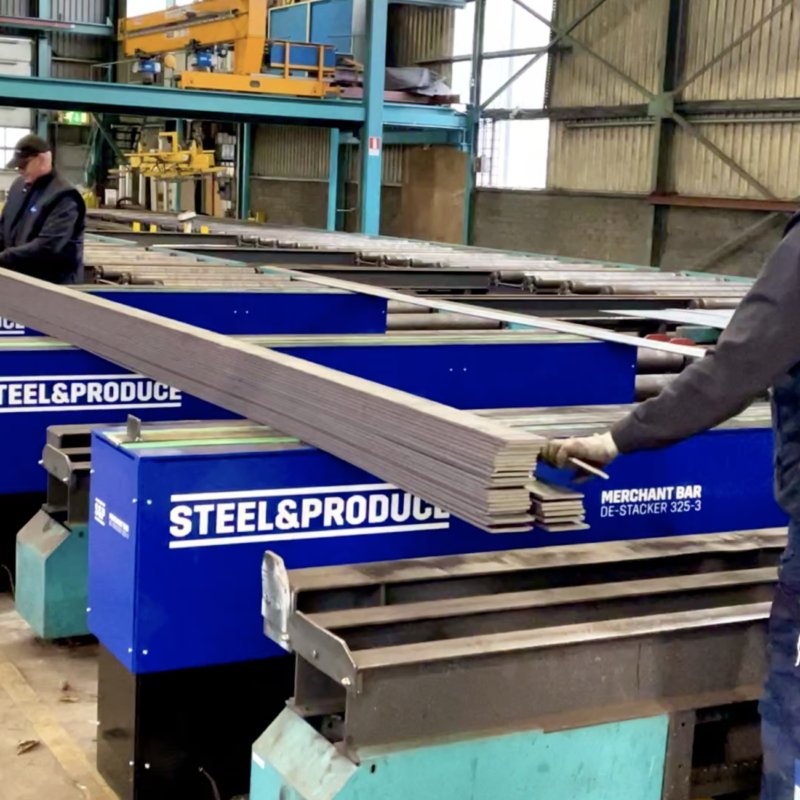 Merchant bar de-stacker